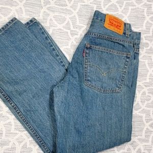550 Relaxed Levi's W28/L28